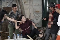 NSND Lan Hương bức xúc vì bị lợi dụng hình ảnh