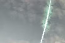 Hiện tượng lạ xuất hiện trên bầu trời Nhật Bản