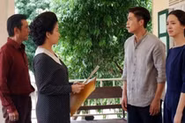 Nghẹn đắng khi phát hiện bố chồng tương lai đang tán tỉnh mẹ tôi