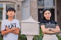 Con trai Lệ Quyên sinh ra đã “ngậm thìa vàng”, trổ mã cao lớn