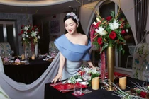 “Phú bà” Giáng My mở tiệc Giáng sinh trong biệt thự 1.000 m2