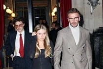 Gia đình Beckham chiếm sóng ở show thời trang