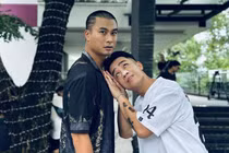 Hình ảnh độc đáo hiếm có về hậu trường phim Độc đạo