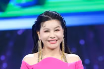 Cát Phượng lên tiếng khi bị nhiều người nhắn tin xin tiền