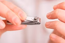 Thấy con gái quá xinh, chồng giấu vợ làm xét nghiệm ADN