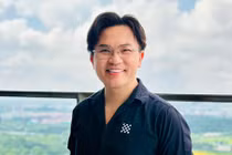 “MC giàu nhất Việt Nam” Đại Nghĩa chưa vợ con, sống bình dị