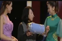 Lấy bình giữ nhiệt đi thẩm định bảo vật, hoá ra có kho báu