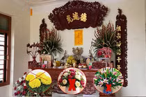 3 loại hoa đặt lên bàn thờ tưởng hút lộc nhưng hóa ra mang tội