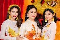 Trầm trồ nhan sắc 3 thế hệ nhà Trương Ngọc Ánh