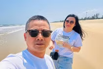 “Nóc nhà” quyền lực của đạo diễn “Đại gia chân đất”