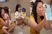 Giúp việc vui mừng khi được chủ thưởng điện thoại đắt tiền