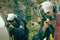 Cảnh sát cơ động đóng phim Cảnh sát hình sự Độc đạo của VTV