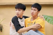 Bạn thân của Chải trong "Đi giữa trời rực rỡ" ngoài đời thế nào?