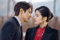 Chồng cũ cầm 2 tỷ quay về quỳ xin mẹ con tôi tha thứ