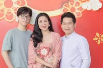 Đời thực nhà cao cửa rộng, vợ đẹp con tài năng của Trọng Tấn