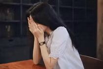 Con dâu ám ảnh vì bố chồng gia trưởng