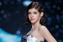 Tai tiếng của người mẫu Andrea trước vụ tiệc ma túy