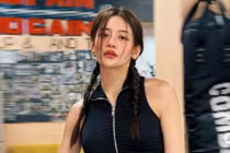 Thùy Anh sở hữu body uốn lượn, dùng “tinh thần thép” để giảm cân