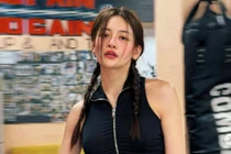 Thùy Anh sở hữu body uốn lượn, dùng “tinh thần thép” để giảm cân