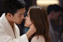 Qua đêm cùng tình cũ ở khách sạn, sáng ra tôi chết lặng 