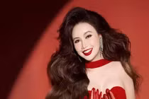 Hoàng Yến 4 lần đổ vỡ hôn nhân, "lão hoá ngược" ở tuổi U50