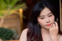 Nam Em nói hối tiếc cả đời khi vào showbiz 