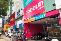 Tạm giữ hàng nghìn sản phẩm Con Cưng “sát nách” BV phụ sản Từ Dũ