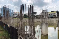 Cảnh rợn người trong dự án I-Home dở dang ở cửa ngõ TP HCM