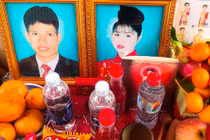 Thảm sát 5 người ở TPHCM: Bé gái sống nhiều giờ bên thi thể người thân?