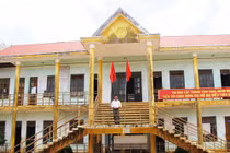 Bị bí thư huyện đánh thức khi ngủ trong giờ làm, công chức xã…nổi đóa