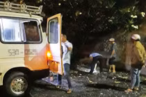 Taxi bỏ người chết giữa đường: Đôi vợ chồng có dấu hiệu dùng ma túy