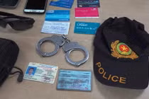 Bất ngờ lời khai của đối tượng tàng trữ “kho” quân phục Công an