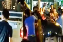 Lao vào cửa kính trốn truy sát, nam thanh niên tử vong