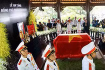 Nguyên Thủ tướng Phan Văn Khải đã an nghỉ nơi lòng đất mẹ