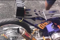 CSGT tạm giữ "chiếc xe máy chưa từng thấy ở Sài Gòn"