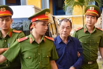 Cận cảnh khuôn mặt Phạm Công Danh, Trầm Bê trong phiên tòa