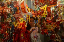 TPHCM: Phố lồng đèn Trung thu rực sáng 