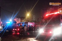 Cháy lớn tại tòa nhà Vimeco, người dân tháo chạy trong đêm