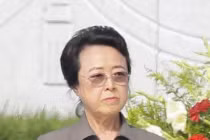 Cô của Kim Jong-un phải ra nước ngoài trị bệnh 