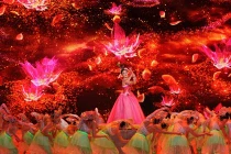 TQ cấm tổ chức tiệc tùng, biểu diễn phô trương