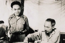 Ảnh hiếm về Đại tướng Võ Nguyên Giáp và Bác Hồ