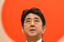 Thủ tướng Abe muốn viết lại lịch sử Nhật Bản?