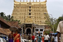 Giới tu sĩ Ấn lo “bị cướp” 2.000 tấn vàng