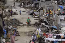 Mỹ, Nhật lãi to khi Philippines gặp siêu bão