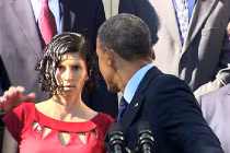 Obama ga lăng... với mỹ nhân tại Vườn Hồng