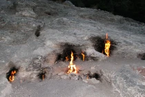 Kỳ bí lửa cháy bất diệt trong đá ở Thổ Nhĩ Kỳ