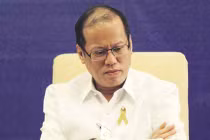 Tổng thống Philippines miễn cưỡng sang Trung Quốc