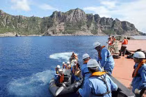 Trung Quốc khảo sát cả các đảo tranh chấp chủ quyền