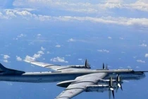 Chiến đấu cơ Nhật rượt đuổi máy bay quân sự Nga