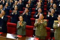 Cô của Kim Jong-un lần đầu xuất hiện sau vụ hành quyết chồng 